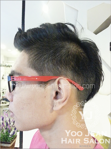 Two Block Mohican(Mohawk) hairstyle
